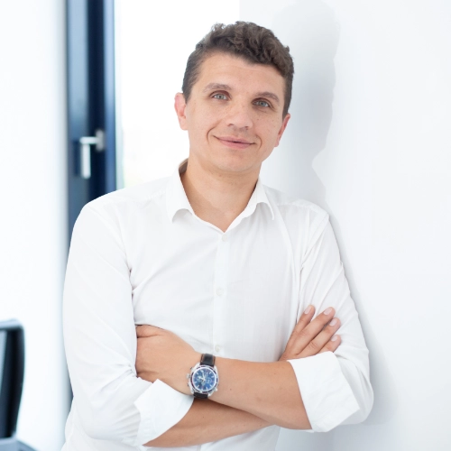 Eduard Geiger - SEO Experte Porträt von Eduard Geiger, SEO-Experte.